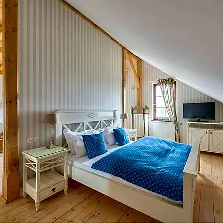 Powozownia 3* Ciekocinko