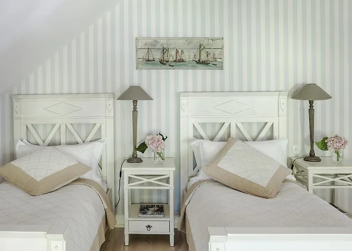 Powozownia منتجع Ciekocinko